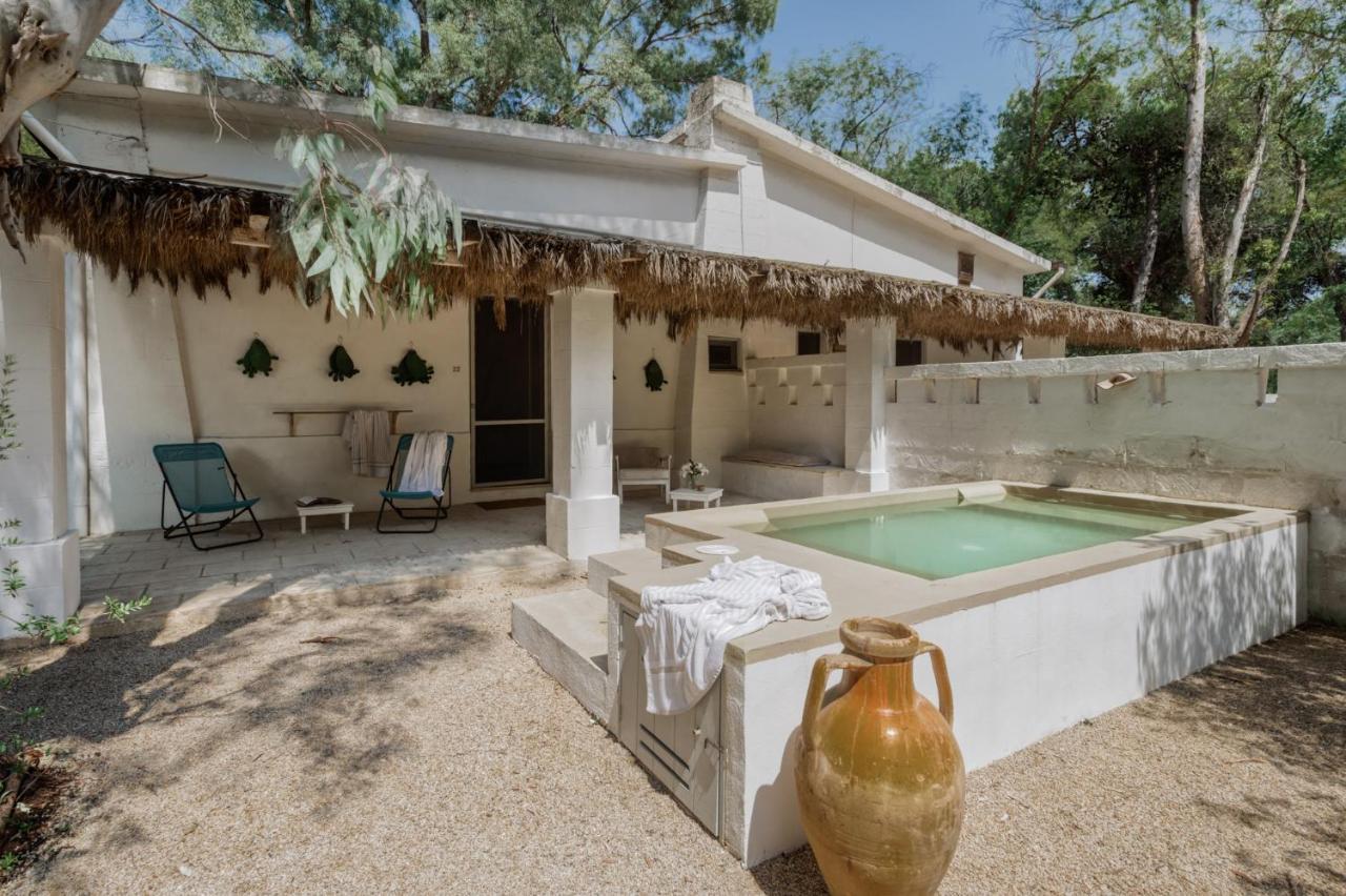 Masseria Palombara Relais & Spa - Adults Only マンドゥーリア エクステリア 写真